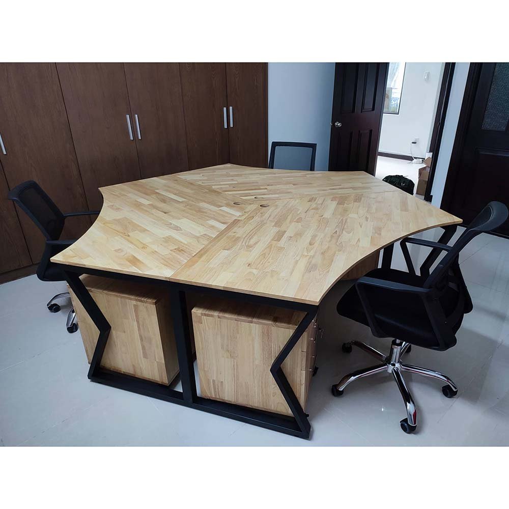 Bàn làm việc cụm 3 chỗ ngồi đối góc Xavia