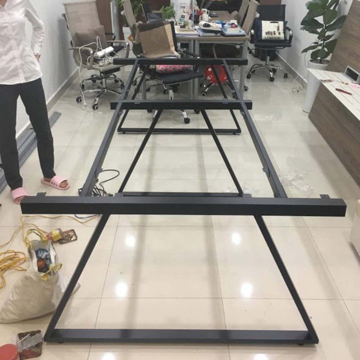 Chân bàn họp 240x120cm hệ Trapeze II Concept lắp ráp