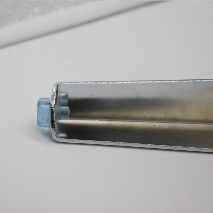 PKCT007 - Chân bàn inox tròn đệm lót bằng nhựa